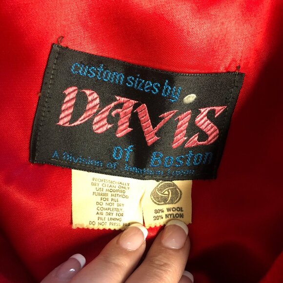 Davis of Boston Red Wool Black Faux Fur Coat Womens Custom Size Large XL Vintage - Picture 5 of 6